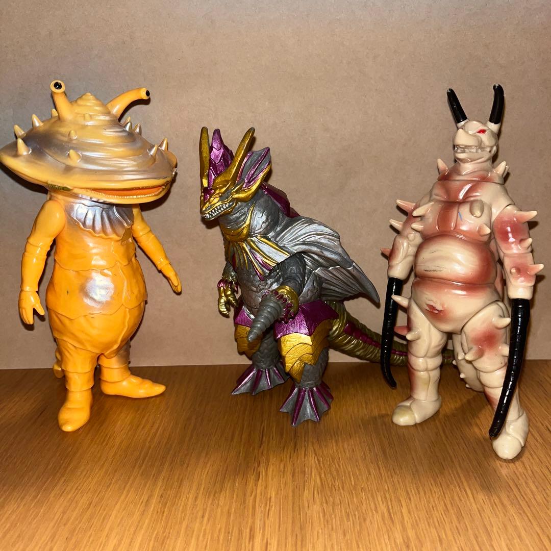 円谷プロ ウルトラ怪獣　ウルトラマン　ソフビ 9体　セット