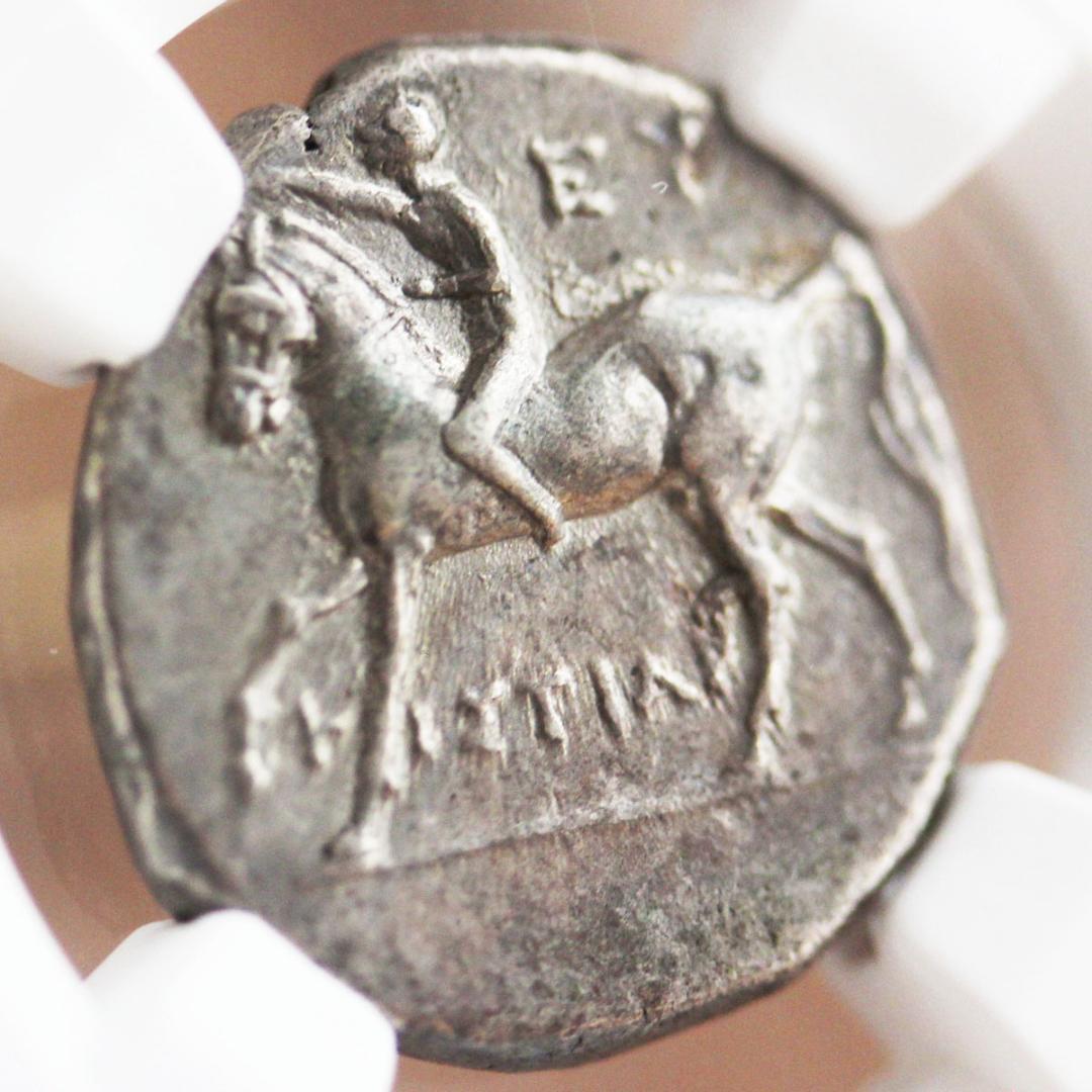 カラブリア　イルカに乗るタラス神【ChXF NGC】ディドラクマ銀貨