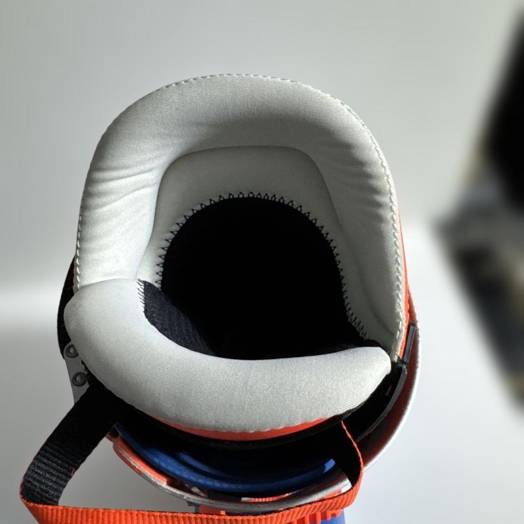 LANGE RS 130 スキー ブーツ