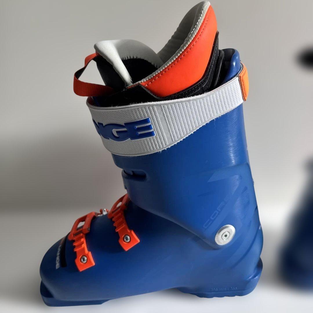 LANGE RS 130 スキー ブーツ