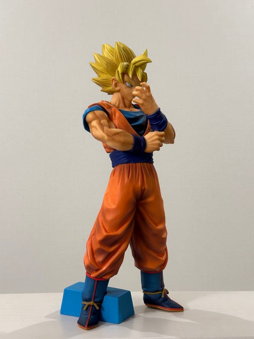 ドラゴンボール　フィギュア　メモリーズ　一番くじ　孫悟空　超サイヤ人　中古