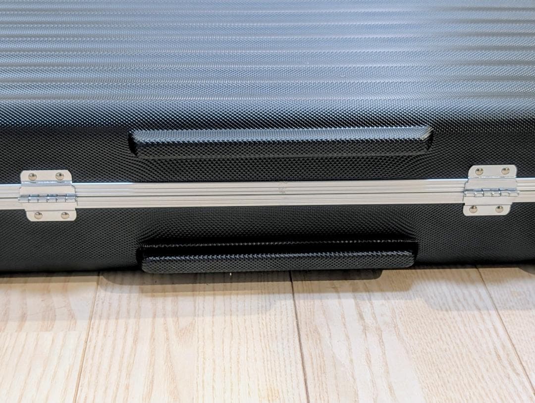 Ibanez ベース用ハードケース MRB500C