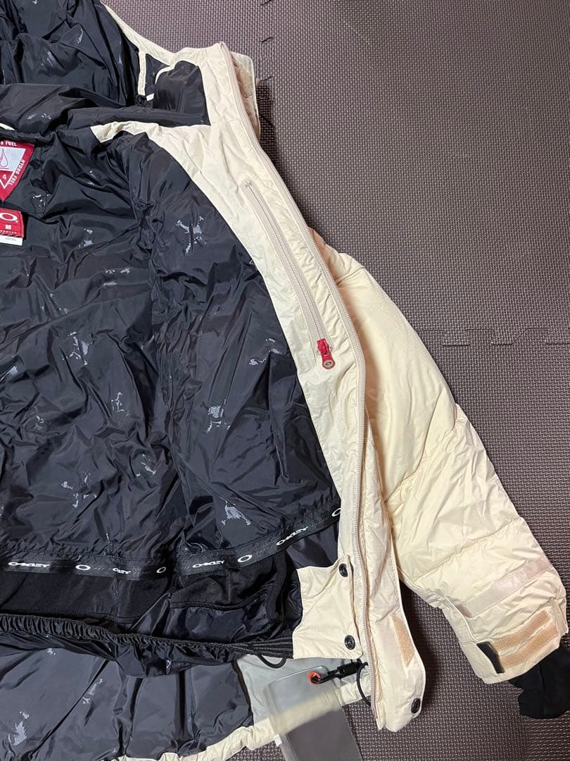 Oakley ダウンジャケット M アイボリー