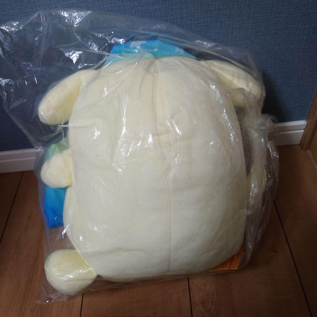 サンリオ　ポムポムプリンぬいぐるみ