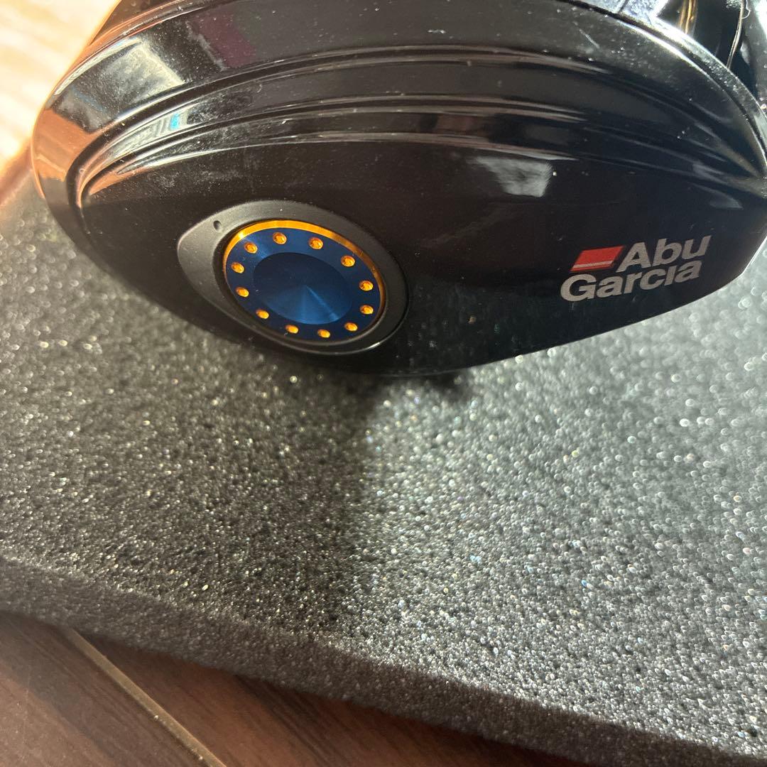 Abu Garcia SALTY STAGE REVO LJ4-L ベイトリール