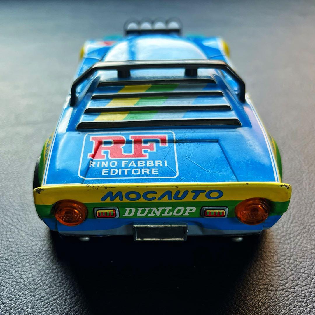 【送料無料❗️激レアカラー❗️】ランチア ストラトス ビンテージ ブリキカー 美品