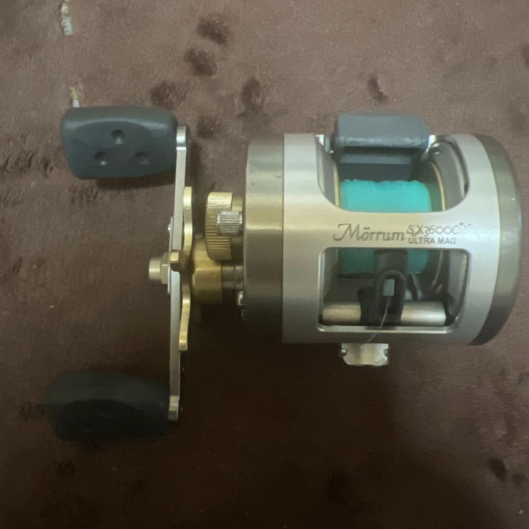 アブ アルシアSX3600C ULTRA MAG ベイトリール