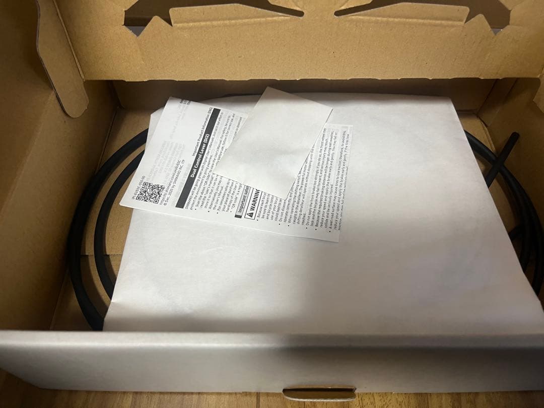 シマノ　ST-R9250 新品・未使用　di2