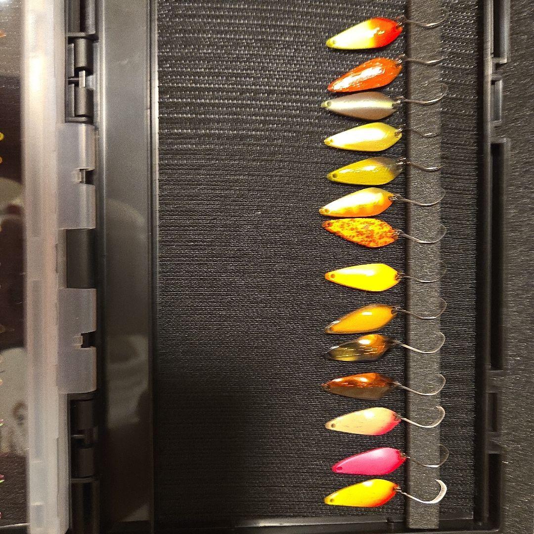 ロデオクラフト　オンビート　1.6g ４５個セット　オリカラ多数アリ　ケース付き