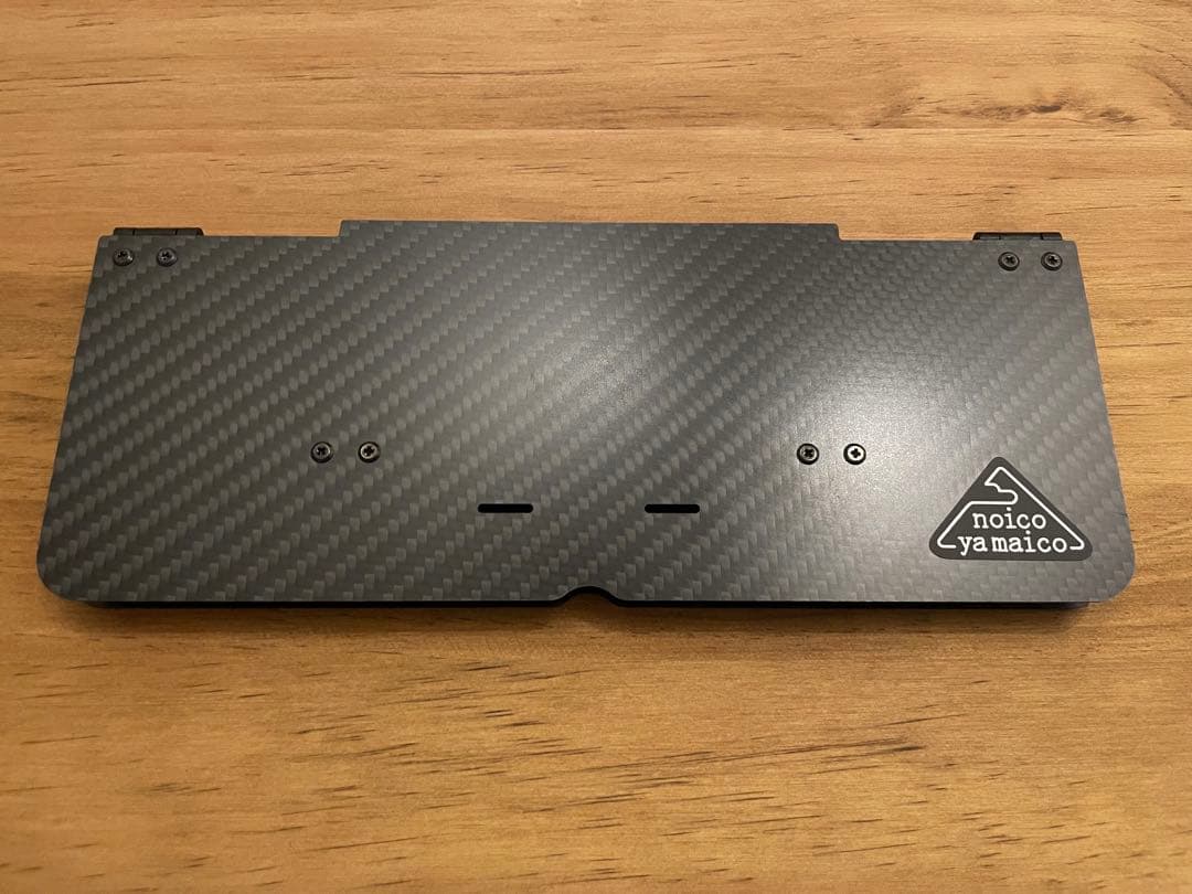 noicoyamaico mini carbo3 semilite ULテーブル