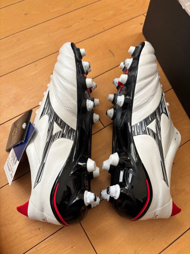 モレリアネオIV JAPAN MIX 取替式(サッカー／フットボール)