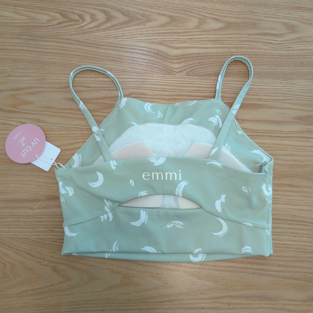 emmi ヨガ ムーン柄 ヨガウェアセット
