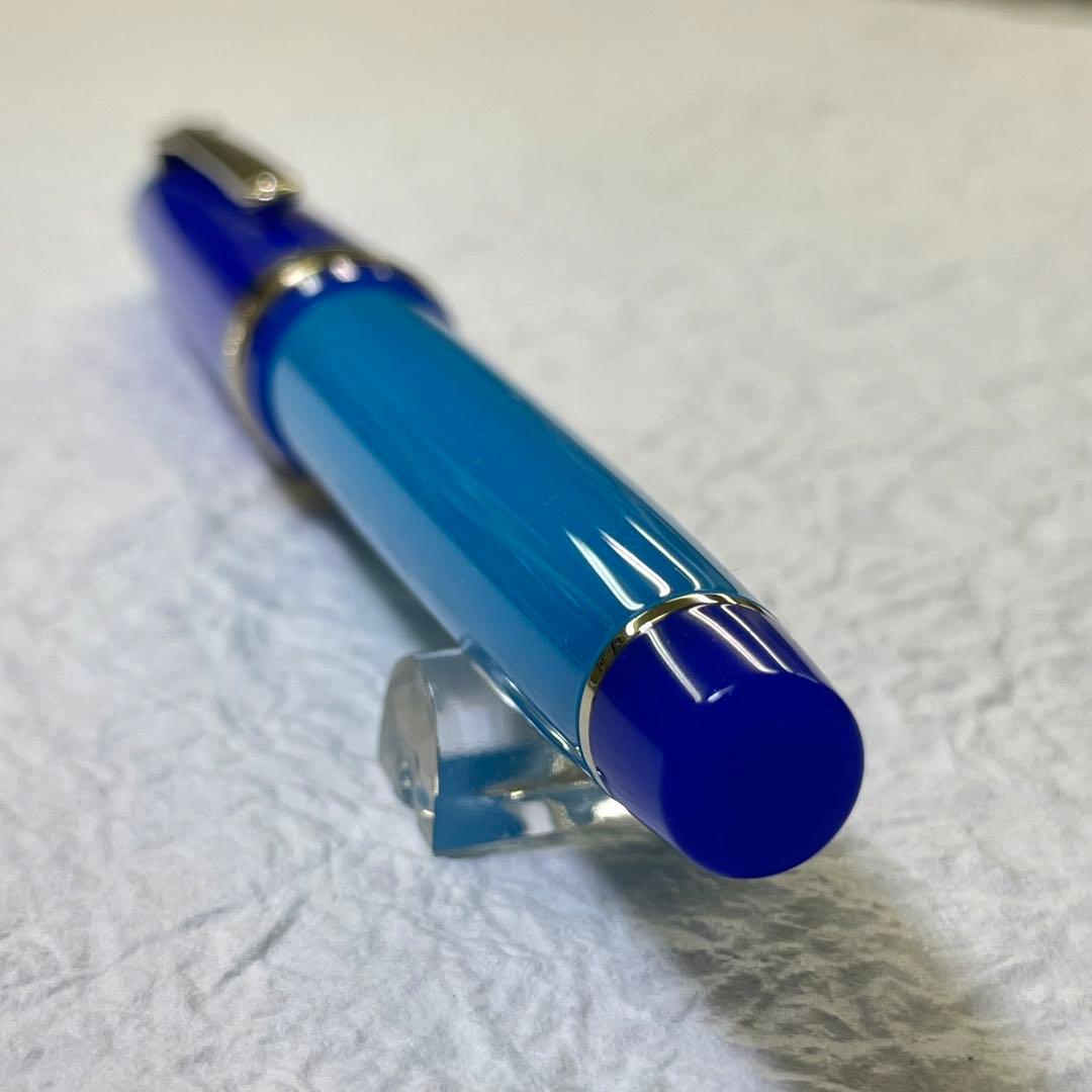 セーラー万年筆 海外限定 プロギア ブルー クエーサー 21K MF