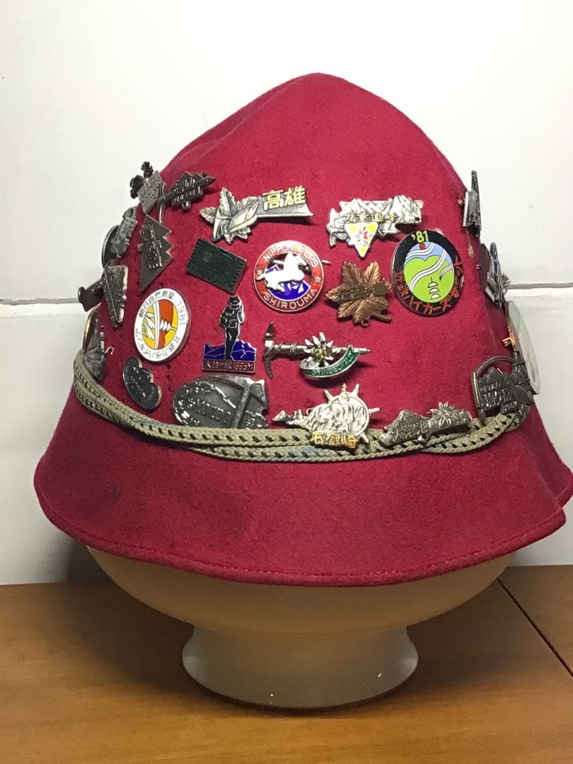 棋士/作家遺品 マウンテンハット 1950~80年代登山バッチ48点付きラビット