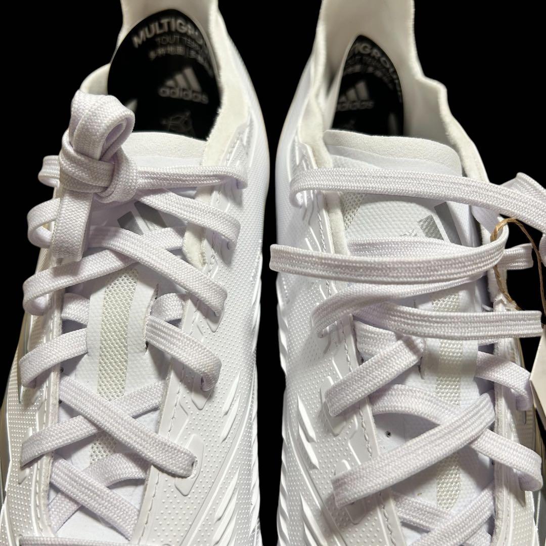 アディダス 　ホワイト 27cm 未使用品　サッカースパイク　adidas