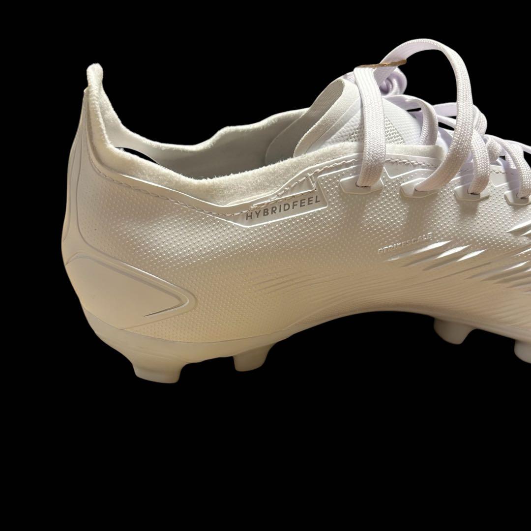 アディダス 　ホワイト 27cm 未使用品　サッカースパイク　adidas