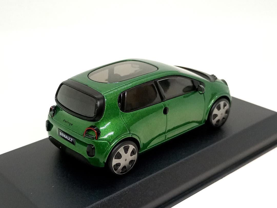 ノレブ 1/43 ルノー トゥインゴ コンセプト E-TECH グリーンメタ
