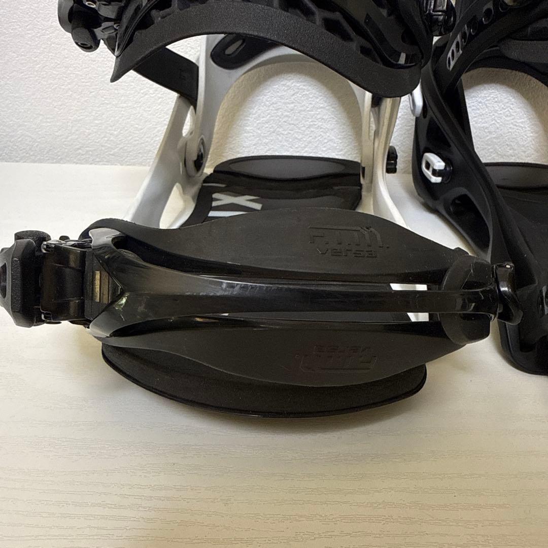 極美品FLUX DSブラック ホワイト M サイズ 希少 バイン