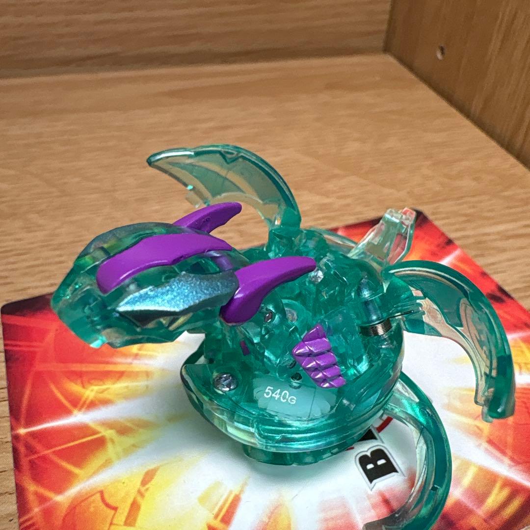 爆丸　ゼフィロスクロスドラゴノイド　クリア