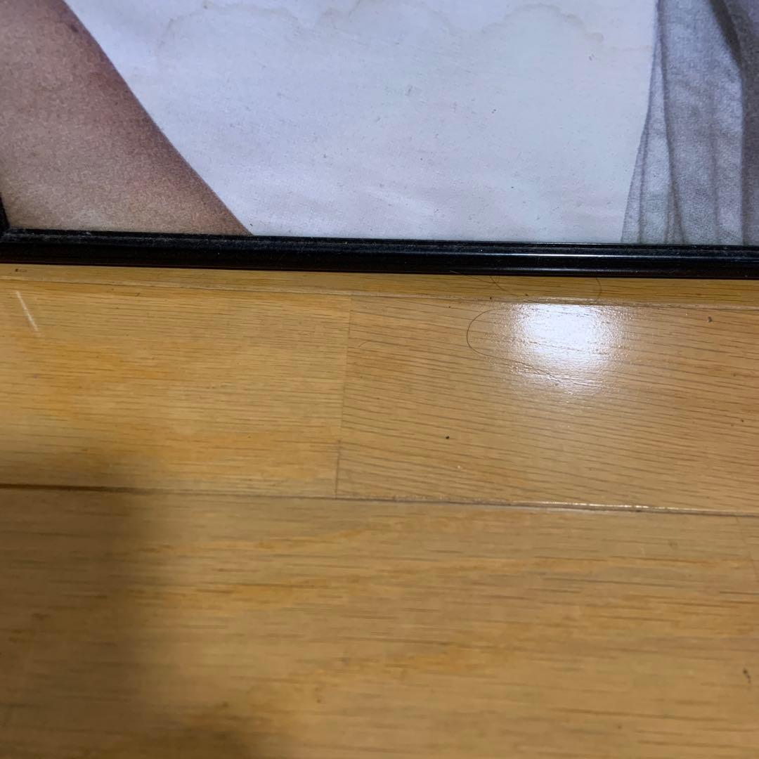 supreme ポスター