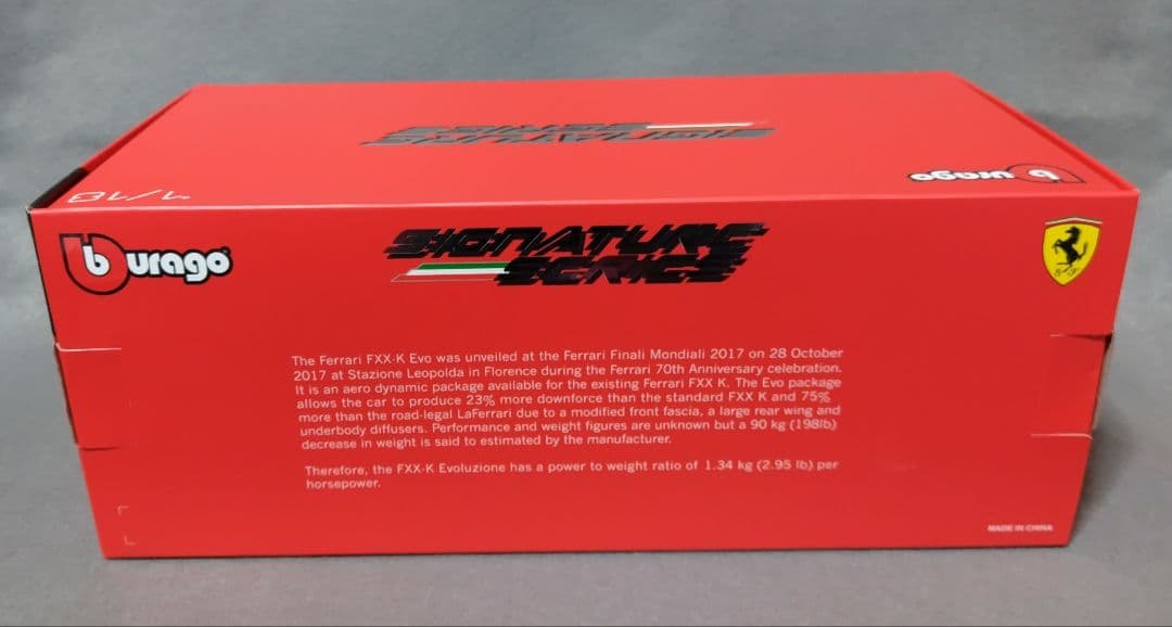 1/18 BBurago シグネチャー FXX K evo 新品未開封