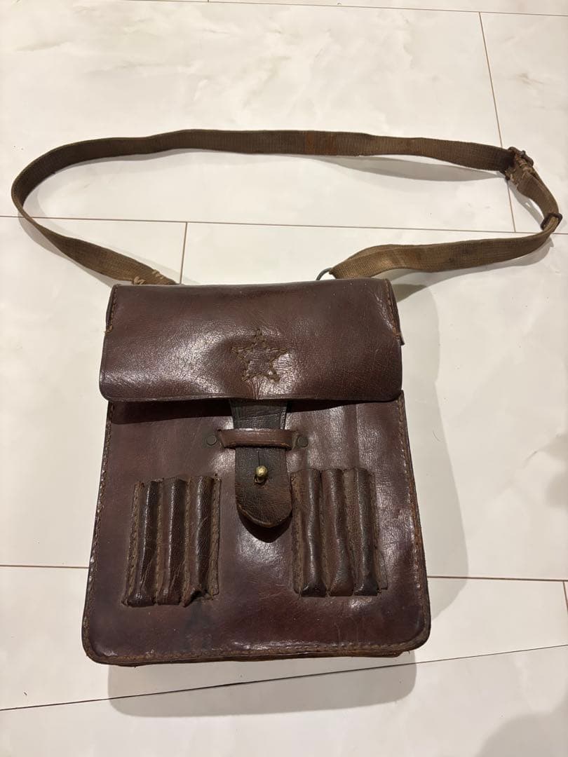 早い者勝ち　激レア　大日本帝国陸軍　図嚢　将校　戦時　本革　実物　年代物　希少品