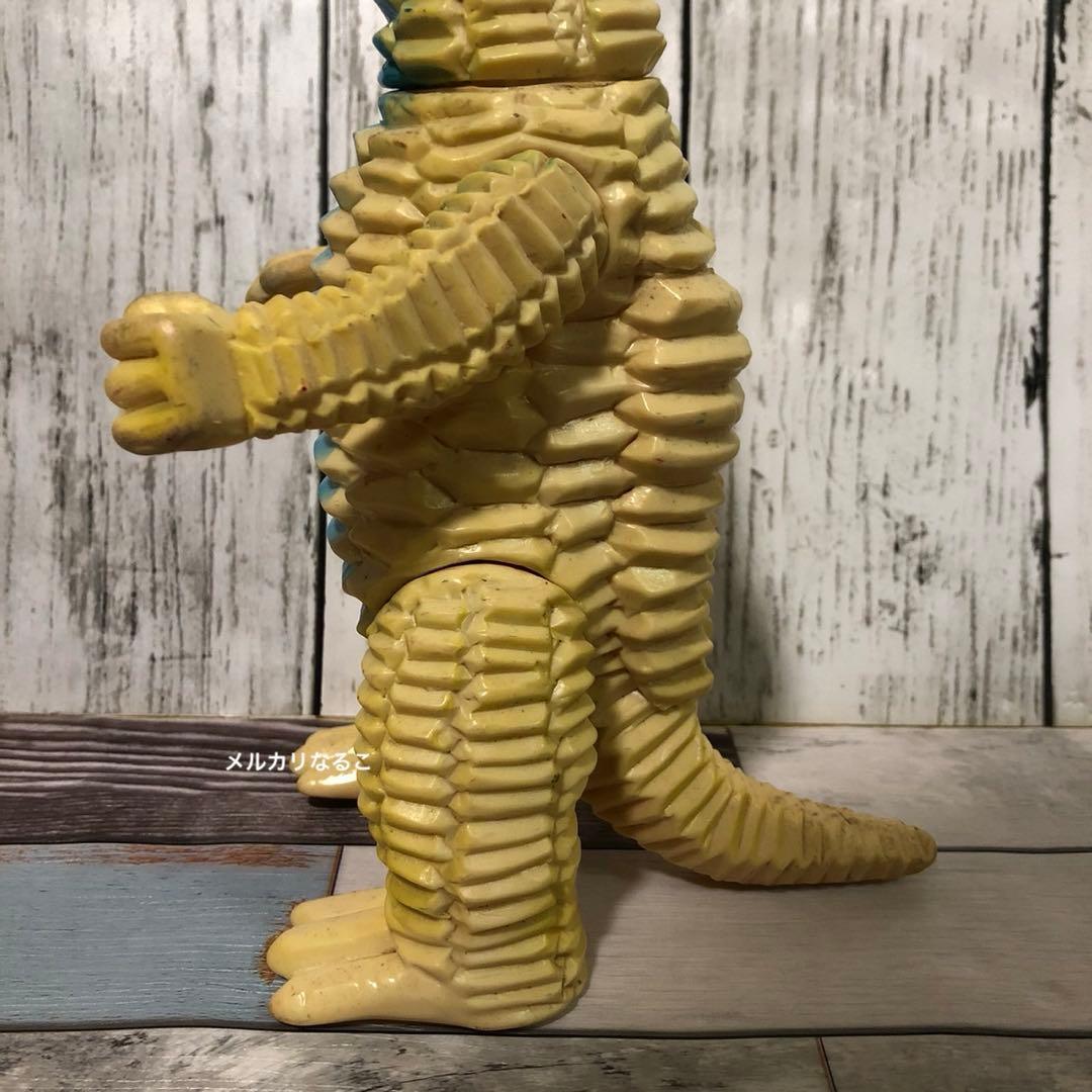 ブルマァク レッドキング ソフビ