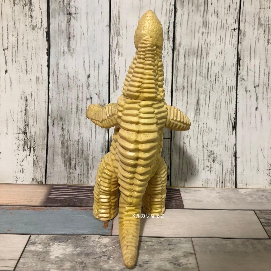 ブルマァク レッドキング ソフビ