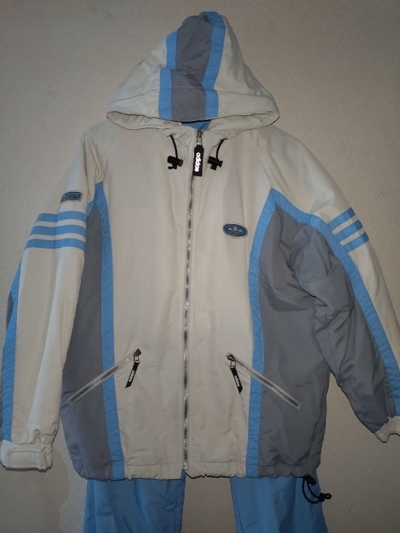 adidas ウィンタースポーツウェア　S〜