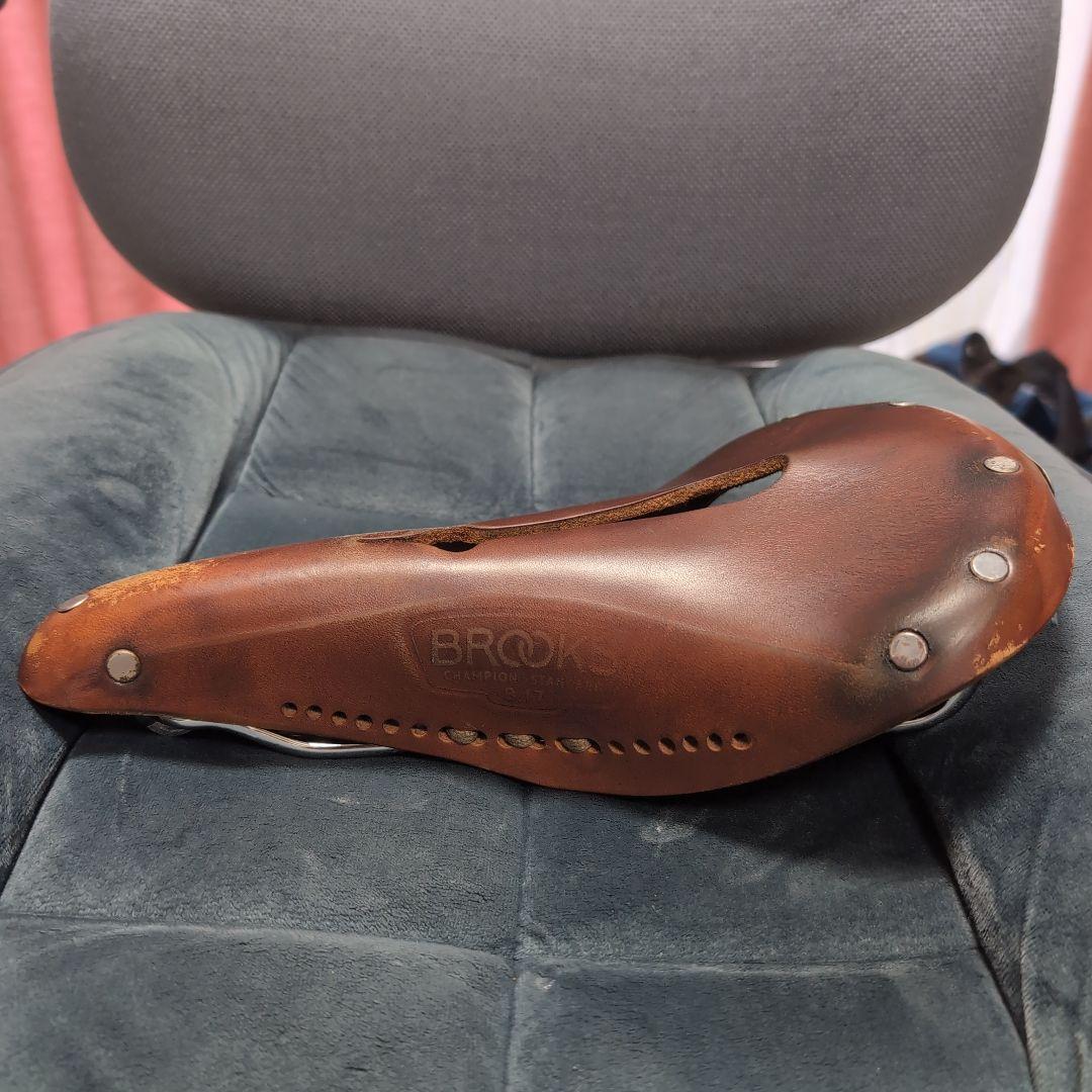 BROOKSのサドル B17