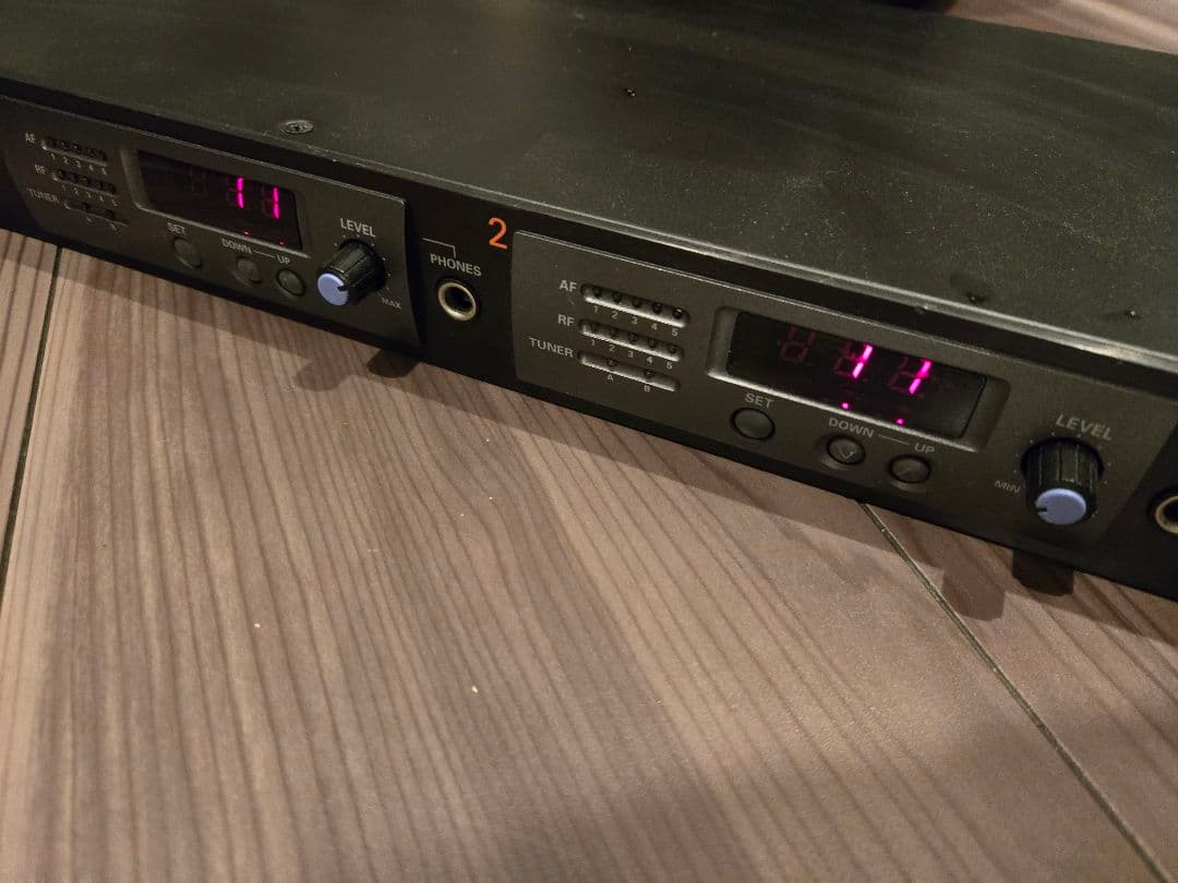 【audio-technica】ワイヤレスマイクチューナー受信機ATW-R92