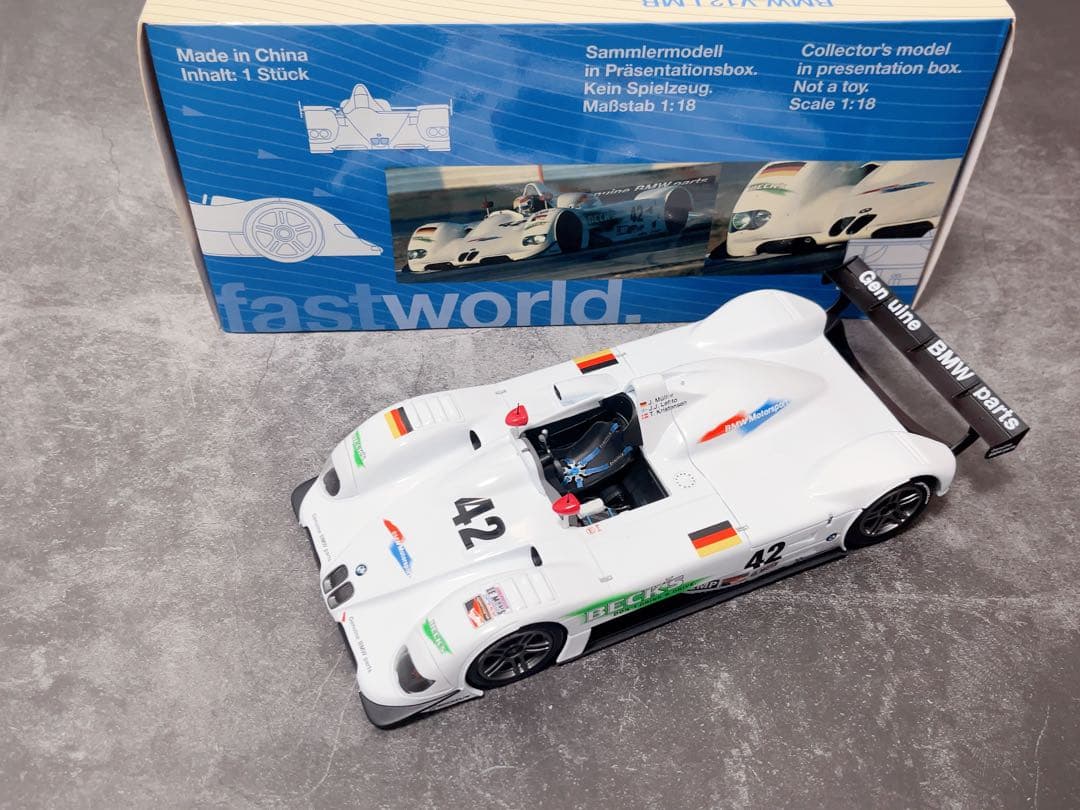 京商 1/18  V12 LMR 1999 SEBRING Winner