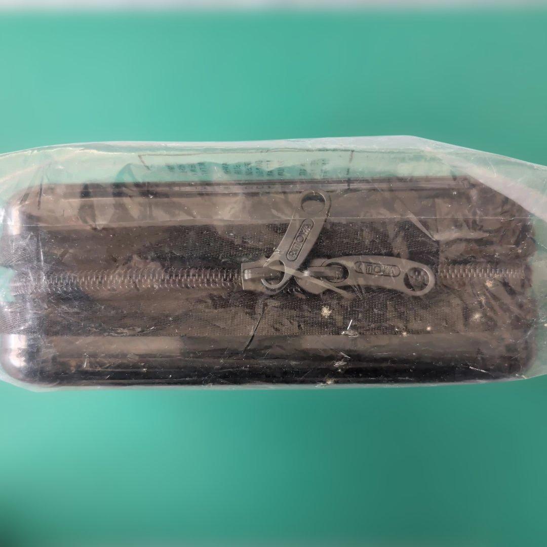 ★未開封　RIMOWA×タイ航空　ファーストクラス限定　アメニティポーチ（黒）