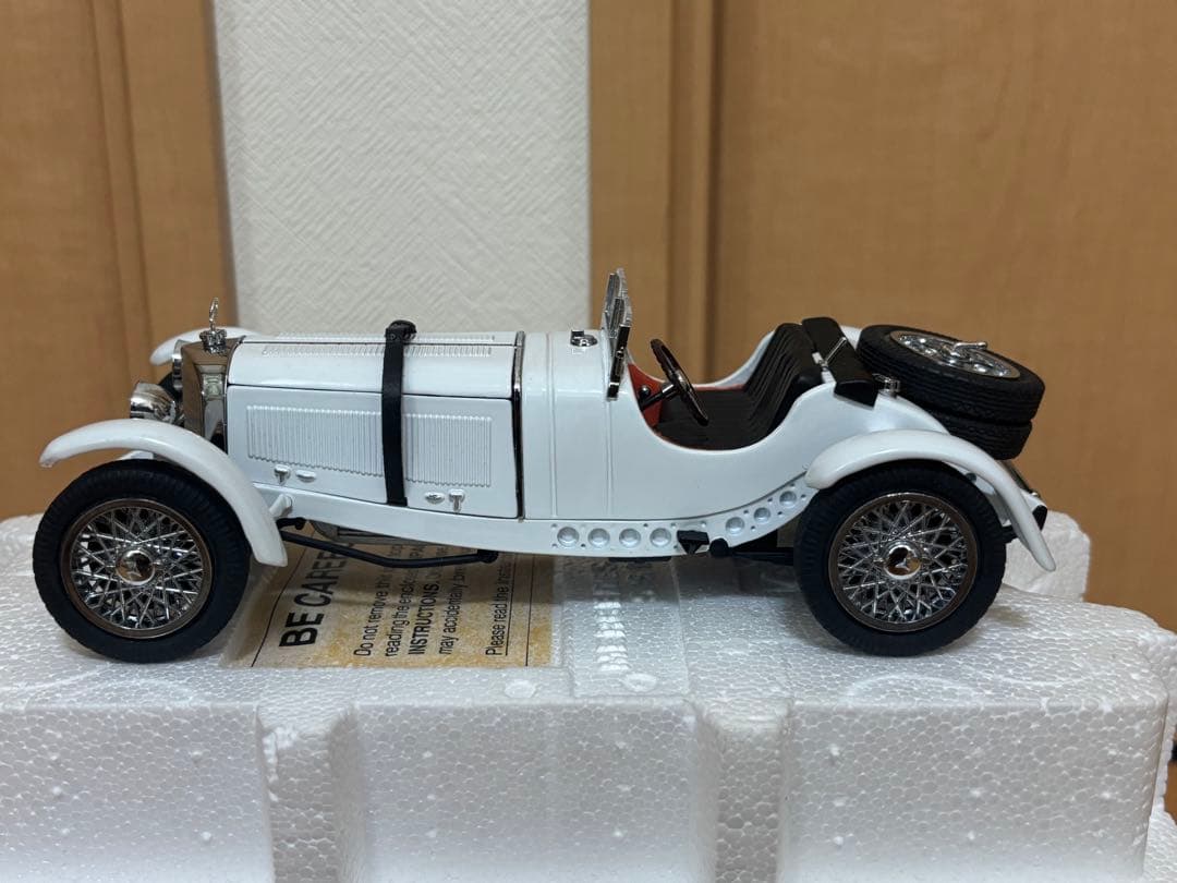 1/24 1931 メルセデス・ベンツ　SSKL あのルパン三世の愛車・？