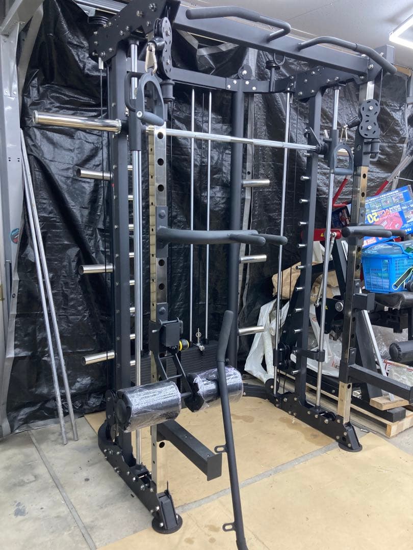 amema　直接引取り　スミスマシン　ケーブル136kgウエイトスタック