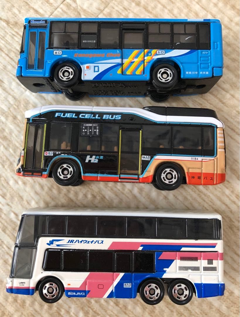 トミカ　限定バス　8台セット　周年記念