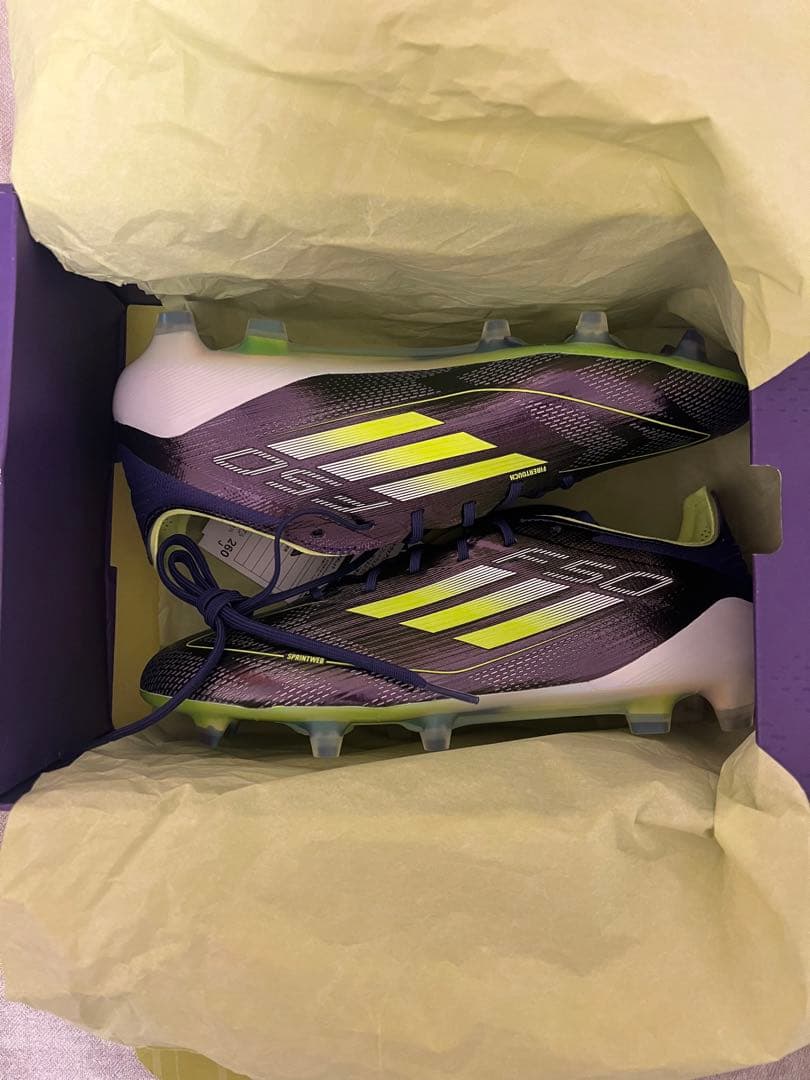 シューズ adidas F50 Fast Reborn FG