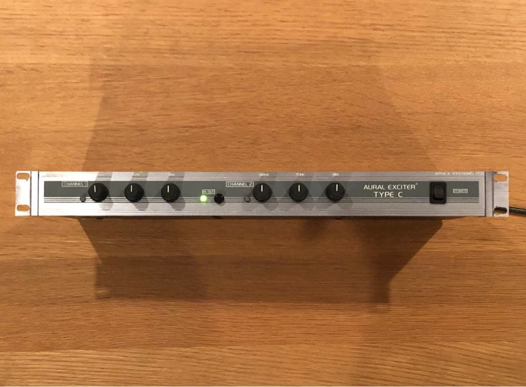APHEX AURAL EXCITER TYPE C 103A名機