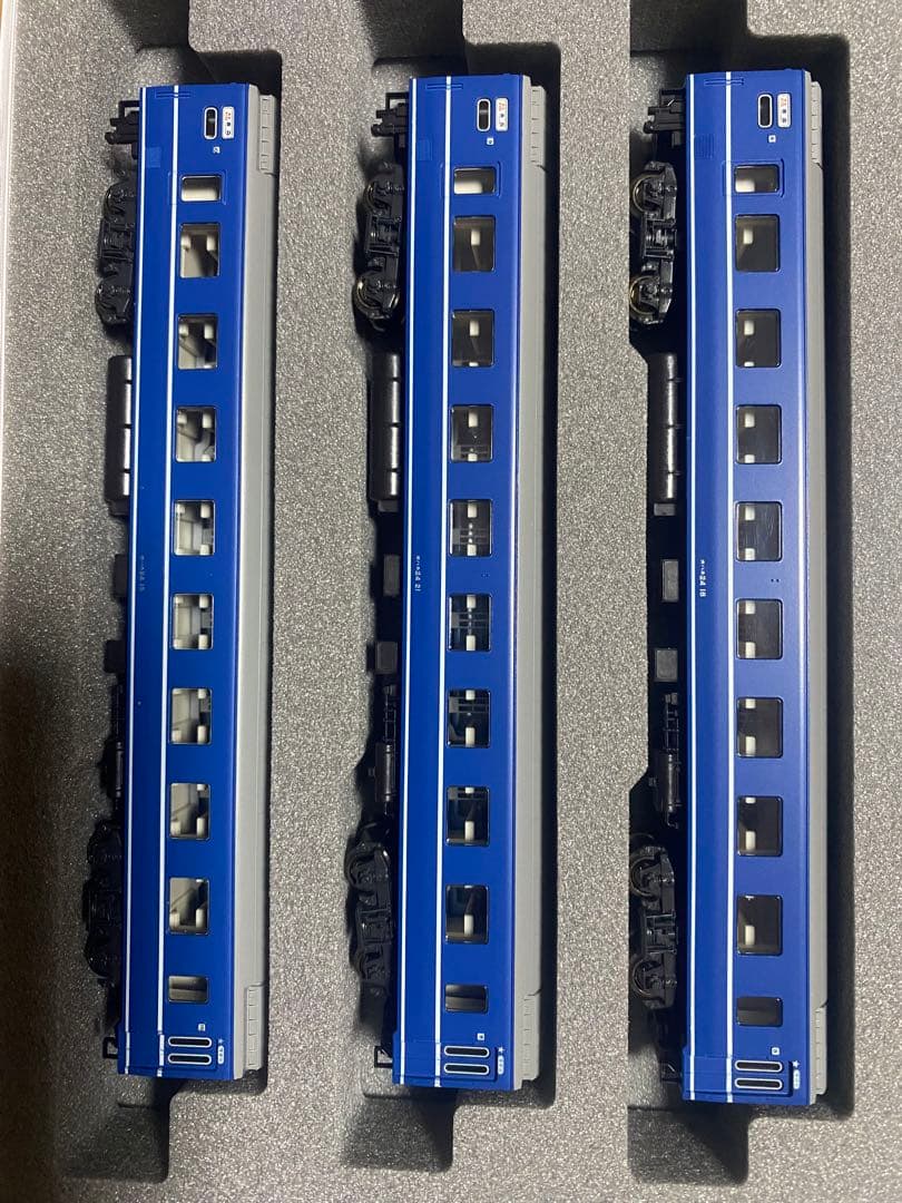 KATO 10-811/ 10-812 24系特急　「ゆうづる」 基本・増結