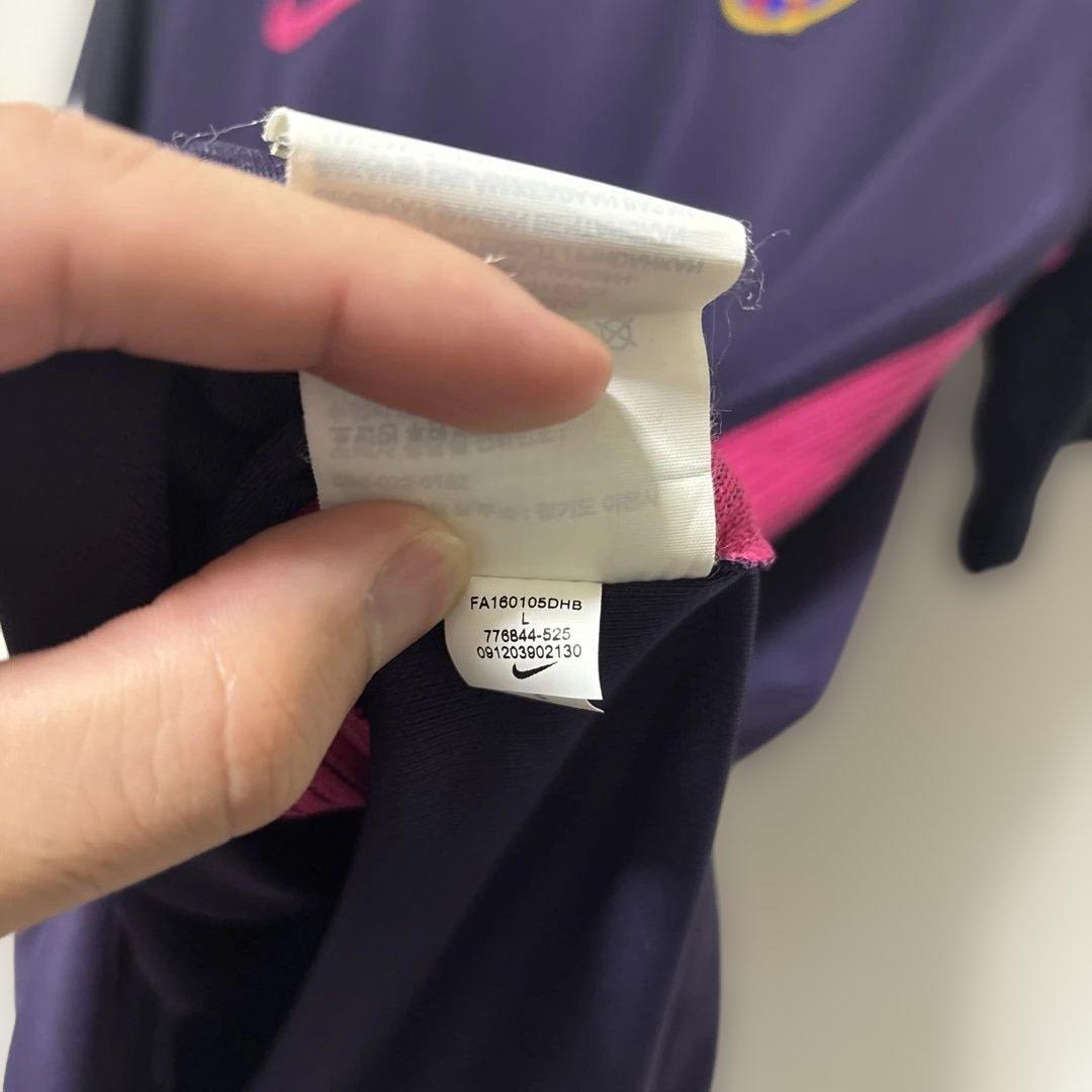 イニエスタ ユニフォームバルセロナ 胸スポなし