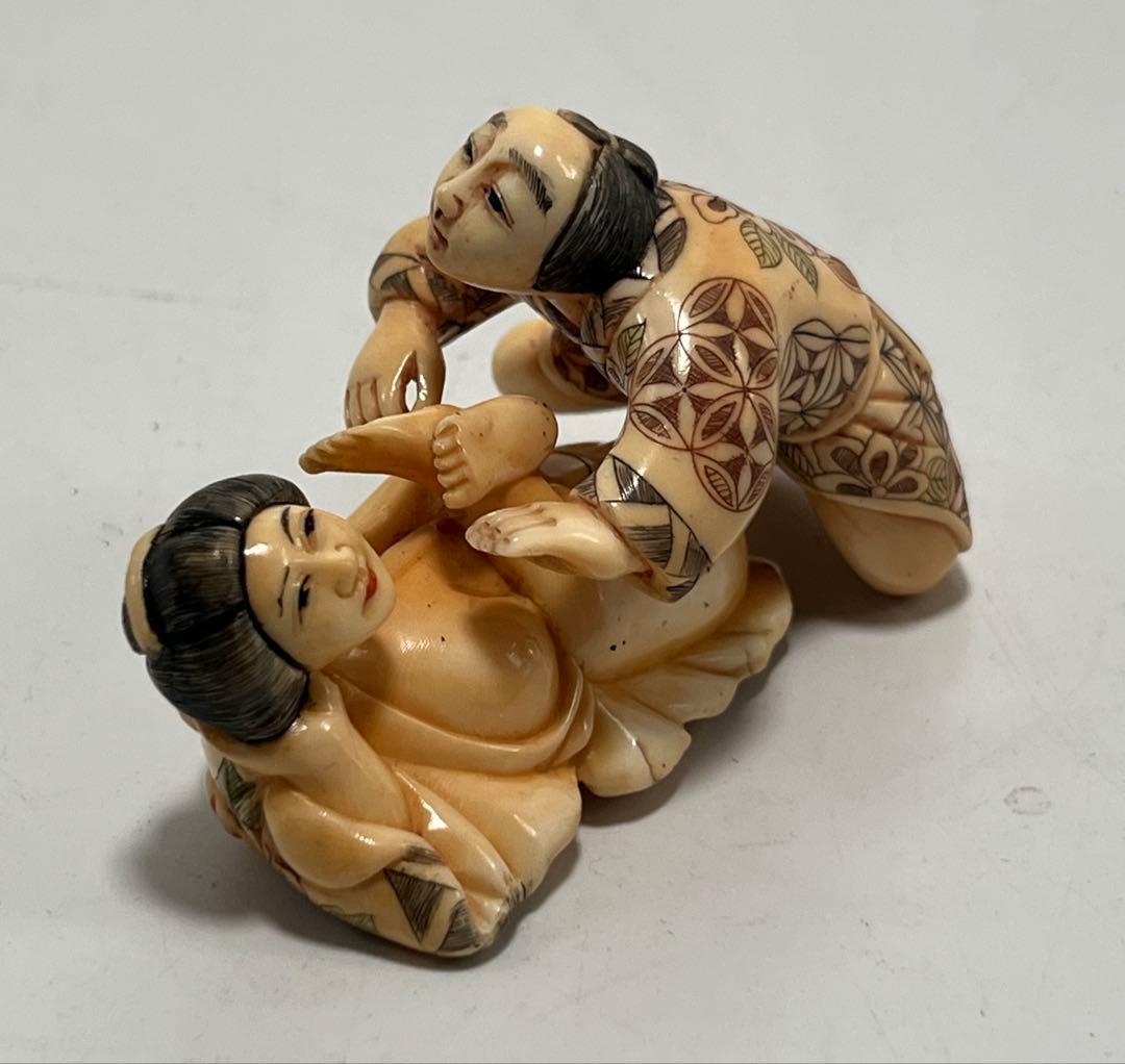 極上春画 根付 本抹香鯨 重さ:90g 　（提げ物 /緒締め ）M-044