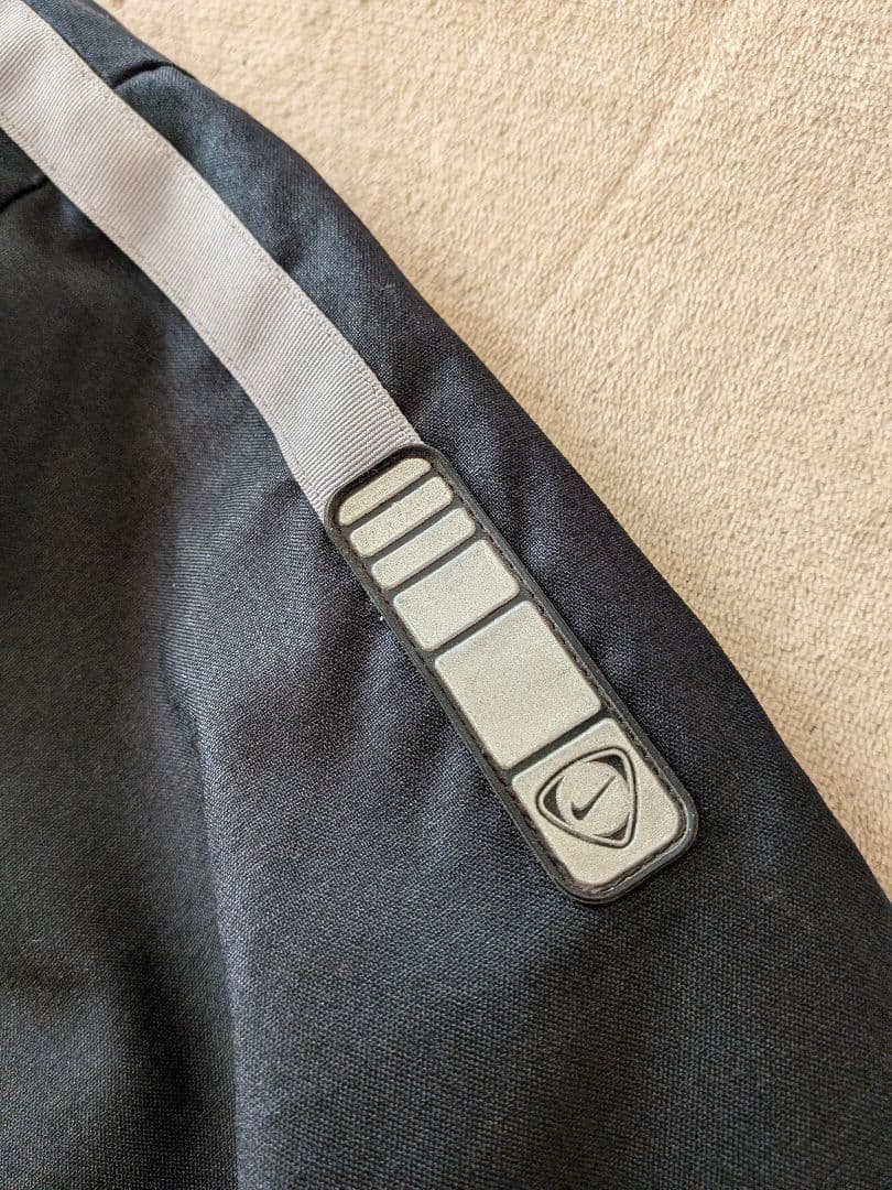 02/03NIKEマンチェスターユナイテッドハーフベンチコート