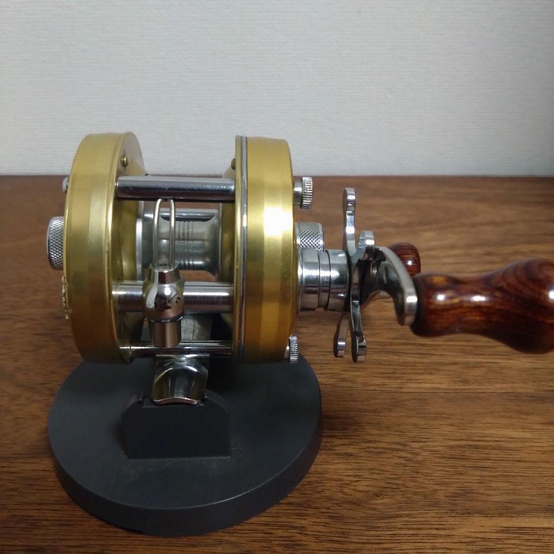 ABU アブガルシア アンバサダー 4501C クラシックゴールド 左巻き