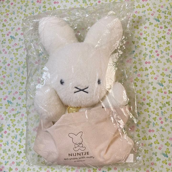 ミッフィー ナインチェ　ミッフィー 展　限定　ぬいぐるみ　トート付き　60周年