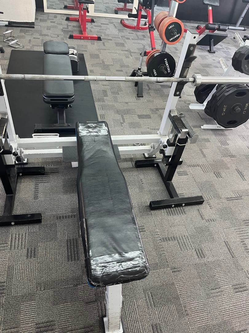 耐荷重３００キロ対応マーシャルワールドベンチプレス台　引取り限定