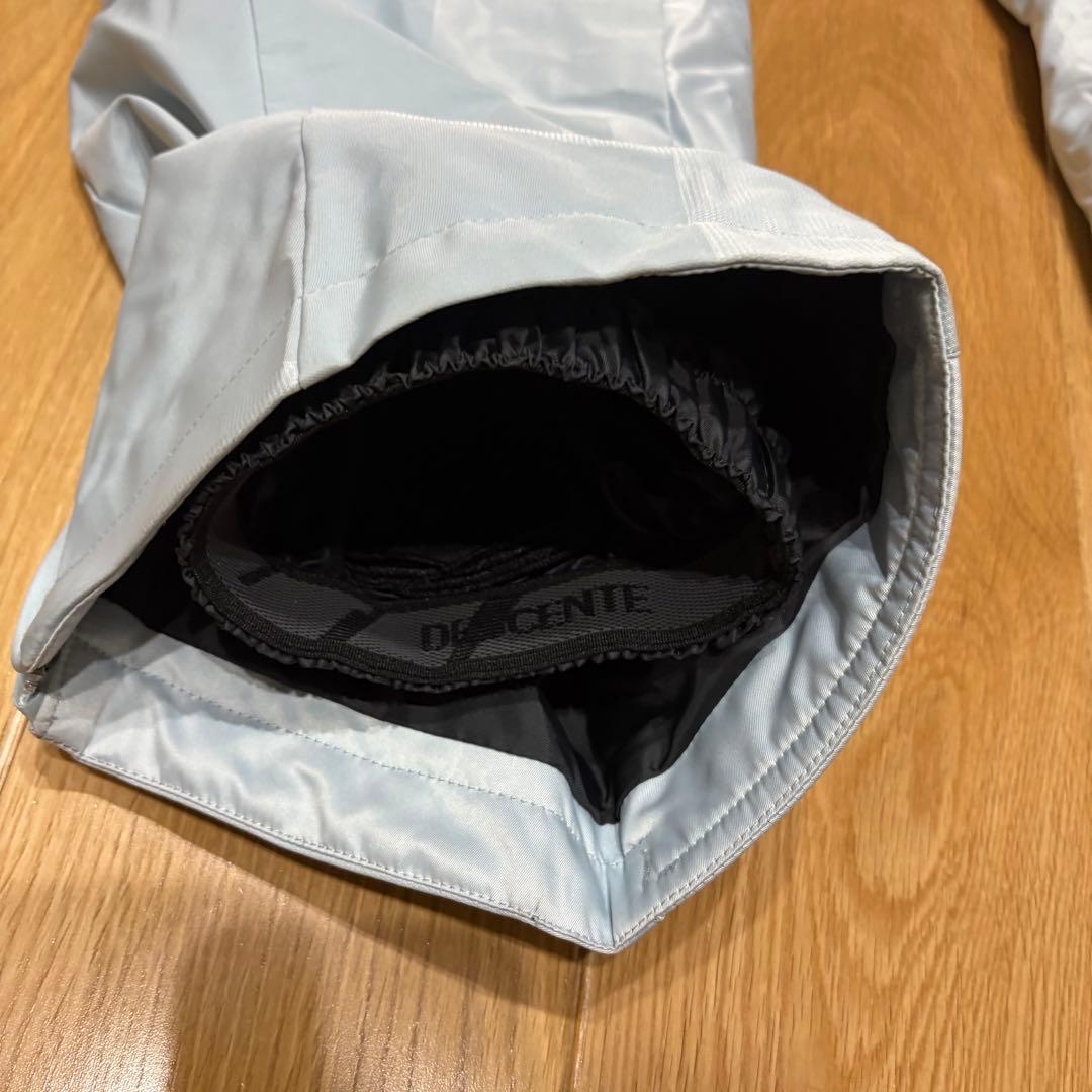 未使用級　DESCENTEデサント SIO 高機能ウェアー　ズボンXOサイズ　白