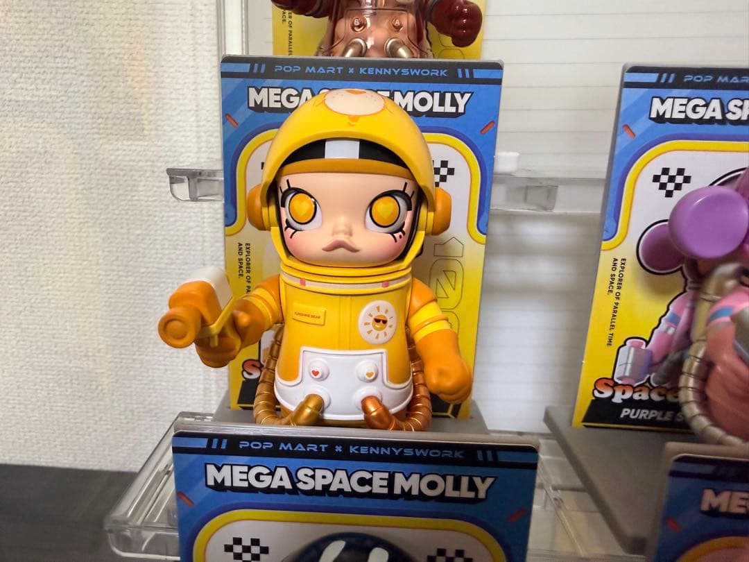 MEGA SPACE MOLLY 100% フィギュアセット　シリーズ4