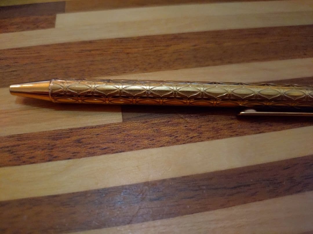 Cartier ボールペン 専用ケース付き