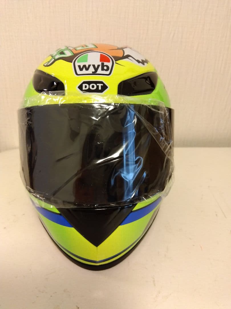 ♦︎王一博ぬいぐるみ➕バイク➕ヘルメット➕レーススーツ 20cm おまけ