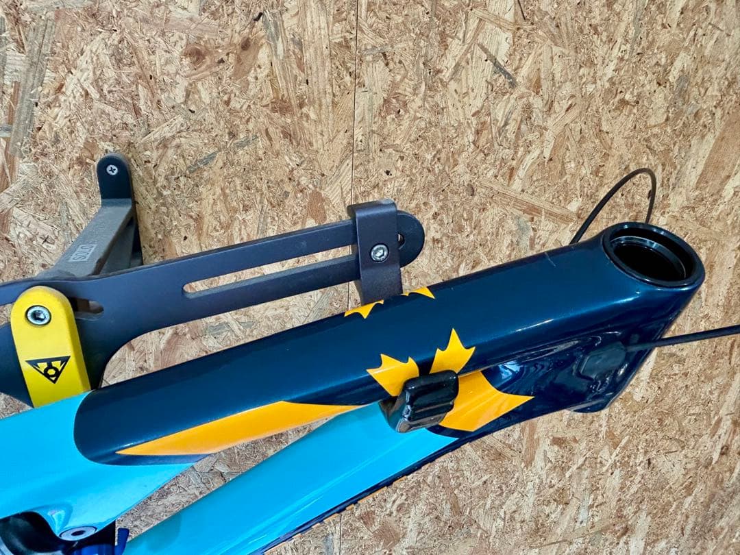 【Mサイズ】ロッキーマウンテン ALTITUDE CARBON 27.5